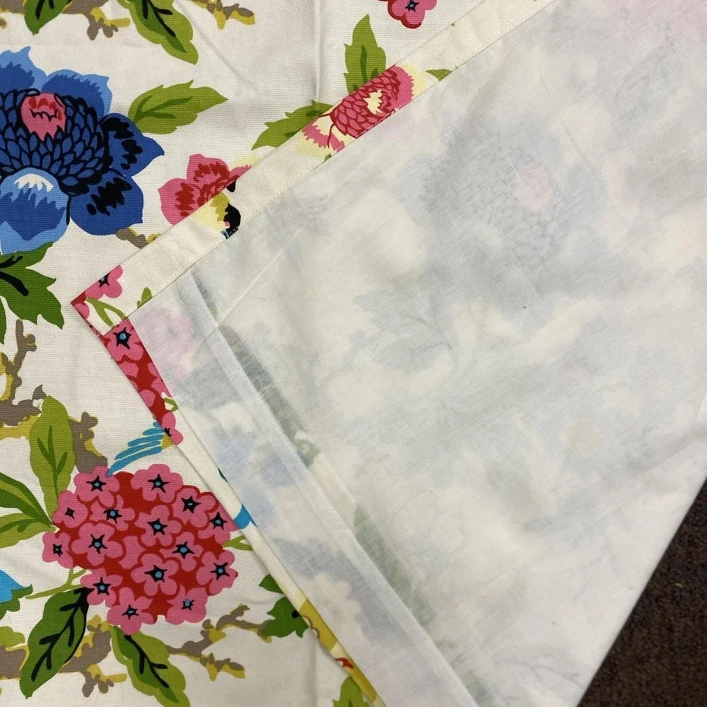 (1) Waverly Celeste Spring Birds Curtain Panel 50